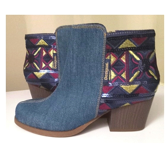 Desigual Ankle Boot Size 6.5 (EU 37) - Picture 7 of 7